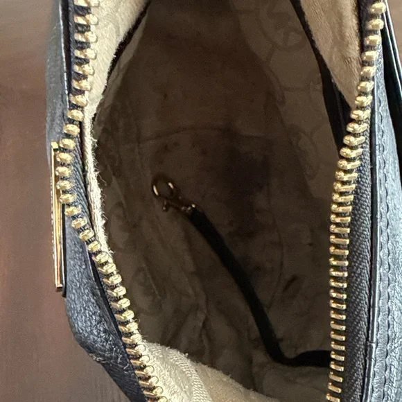 Michael Kors Black Pebbled Leather Shoulder Bag with Gold MK Charm - Picture 13 of 15